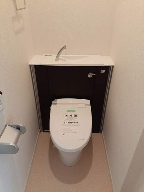 トイレ グローヴ・ガーデンⅨ