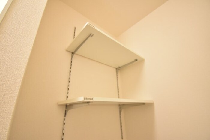 収納棚（洗面所） エアリアル・ガーデン