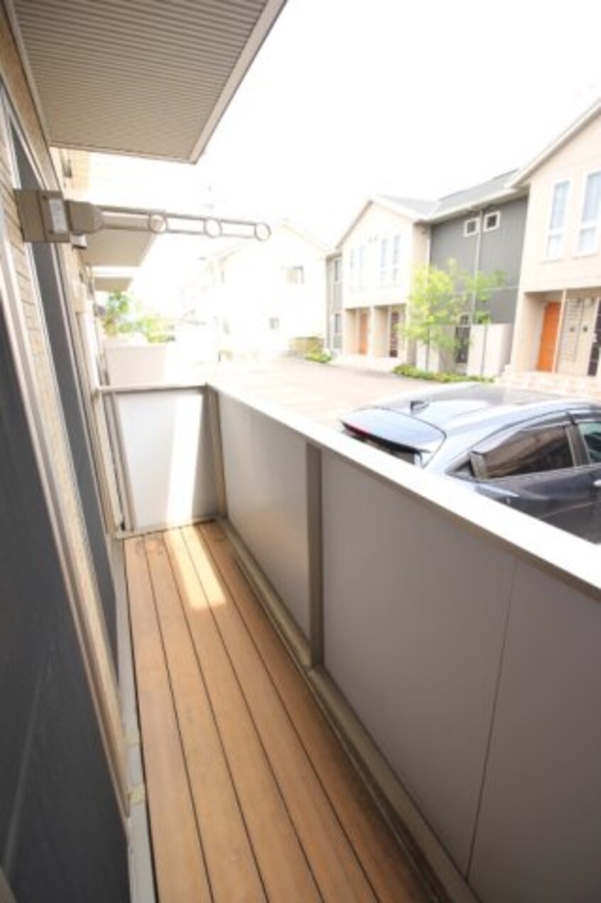 バルコニー リーバス・E・イノセント B棟