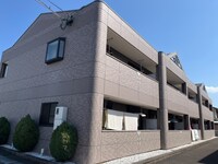 サンパレス伏石