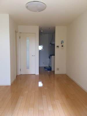  ディアス松縄 B棟