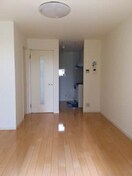  ディアス松縄 B棟