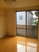  ディアス松縄 B棟