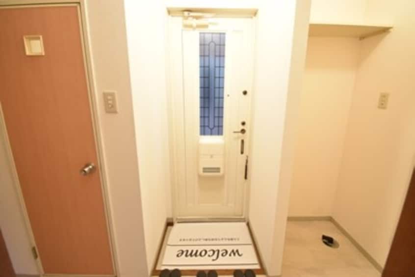 玄関 ウエストハイツ屋島 A棟