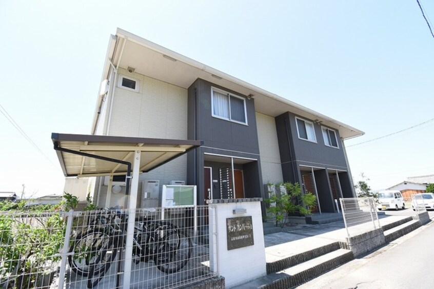 外観 サント カンパーニュ