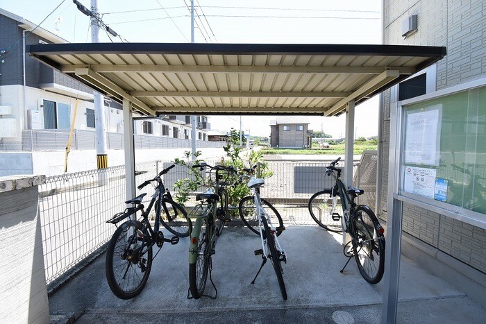 駐輪場 サント カンパーニュ