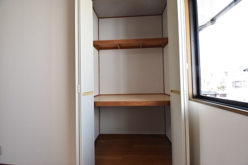 物入 パラシオ樹太 A棟