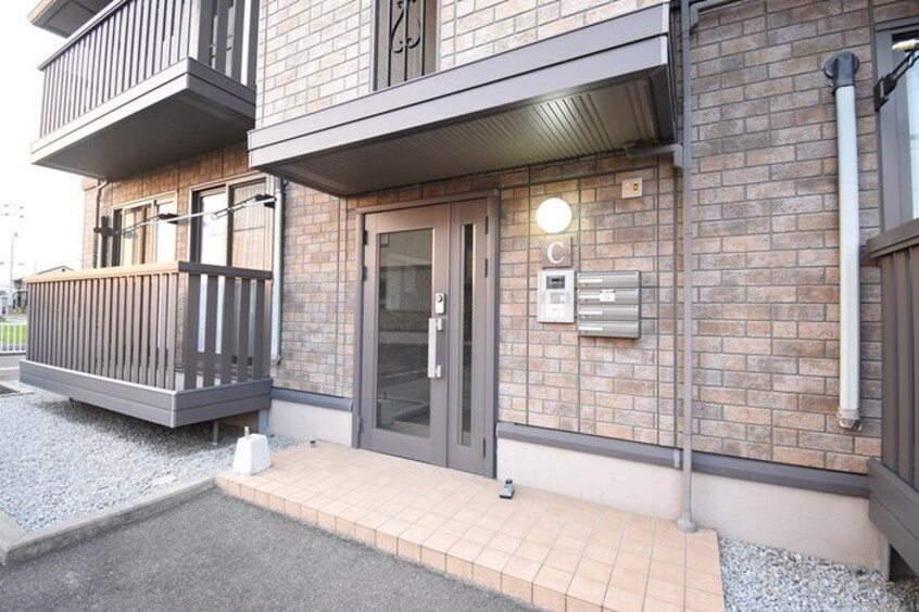 エントランス ルーチェ C棟