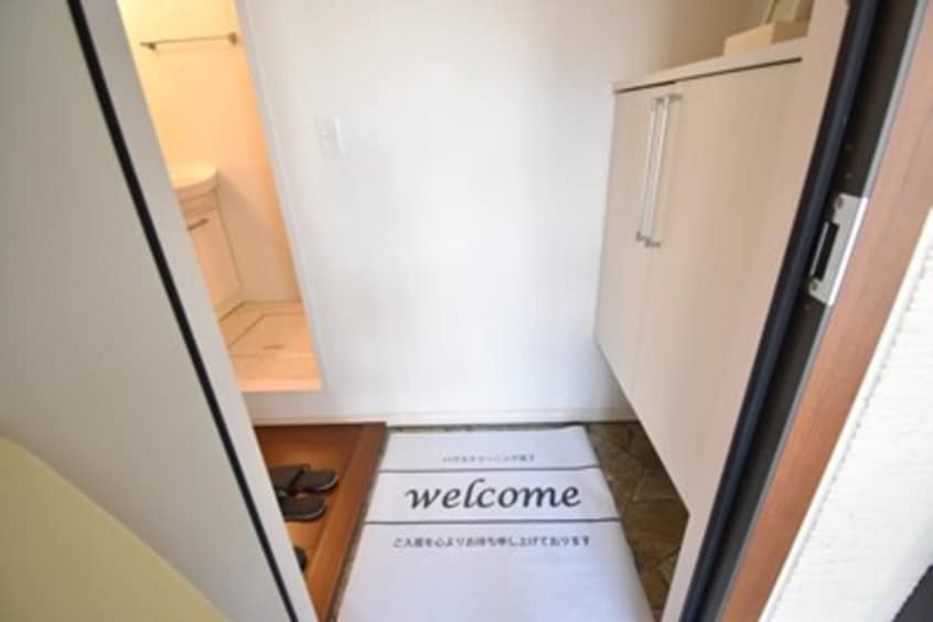 玄関 ルーチェ D棟