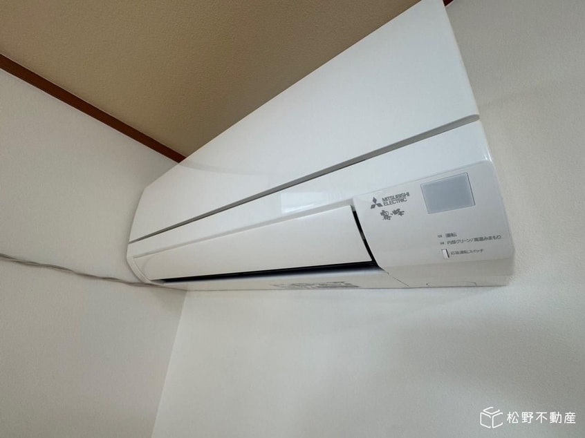  香川町川東上　一戸建て