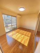  バリュージュヤシマ A棟