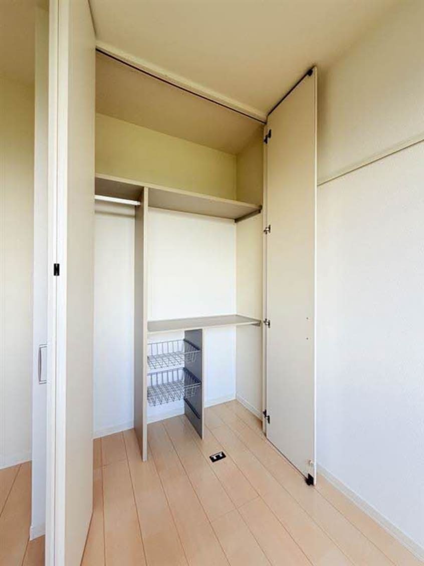  パインテイル B棟