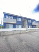 Fe.モデナ B棟の外観