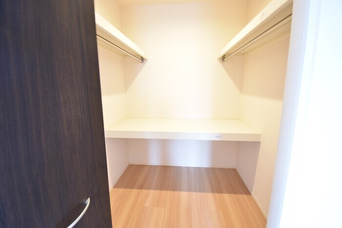 ウォークインクローゼット クローリス林町