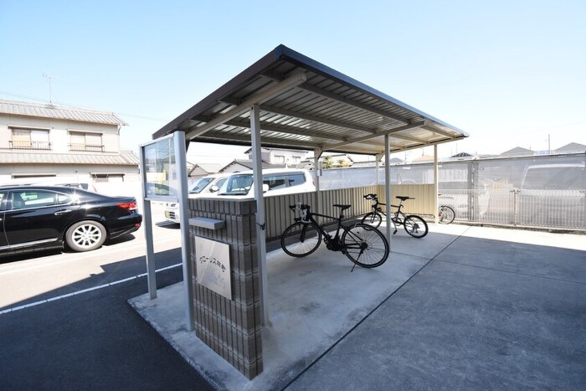 駐輪場 クローリス林町