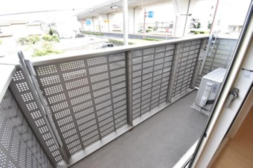 バルコニー（２Ｆ） ヴァン ヴェール