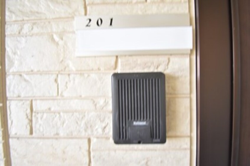 玄関 ヴェルナーレ香西東