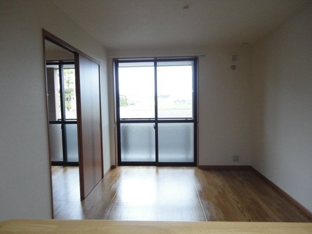 リビング ファインパストラル