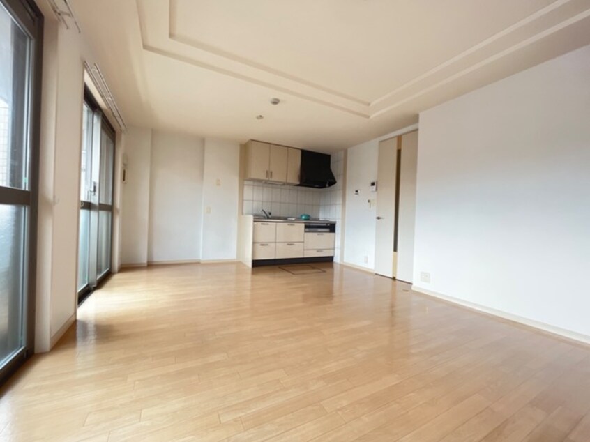 リビング ヴィーナス