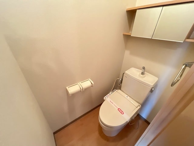 シャワー付トイレ ラフォーレ木太