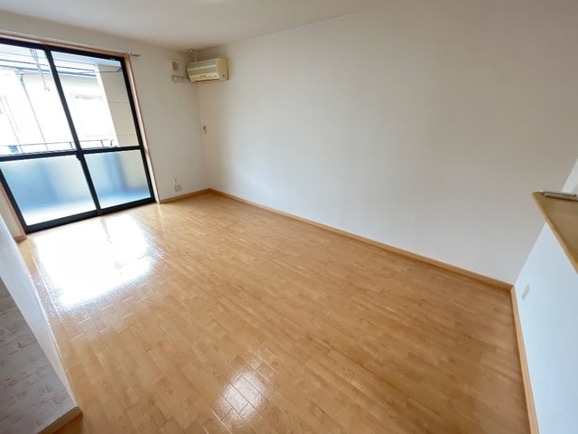 リビング ラフォーレ木太