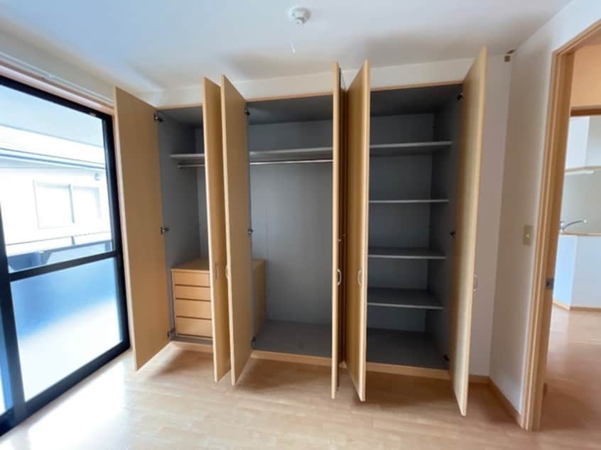 クローゼット ラフォーレ木太