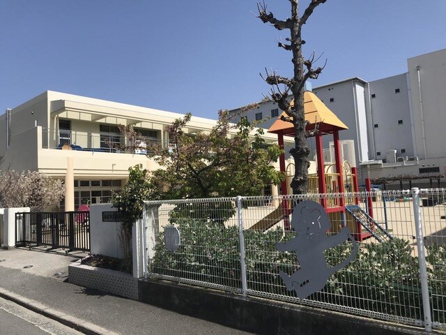 福岡保育所 0.9km ラフォーレ木太