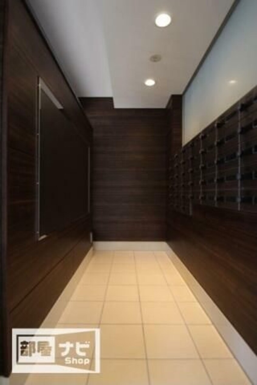  ロイヤルガーデン県庁前第２