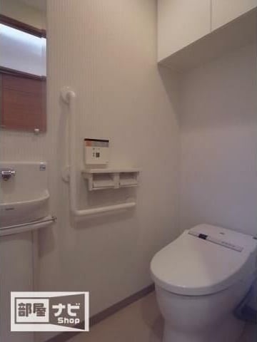  ロイヤルガーデン栗林公園前