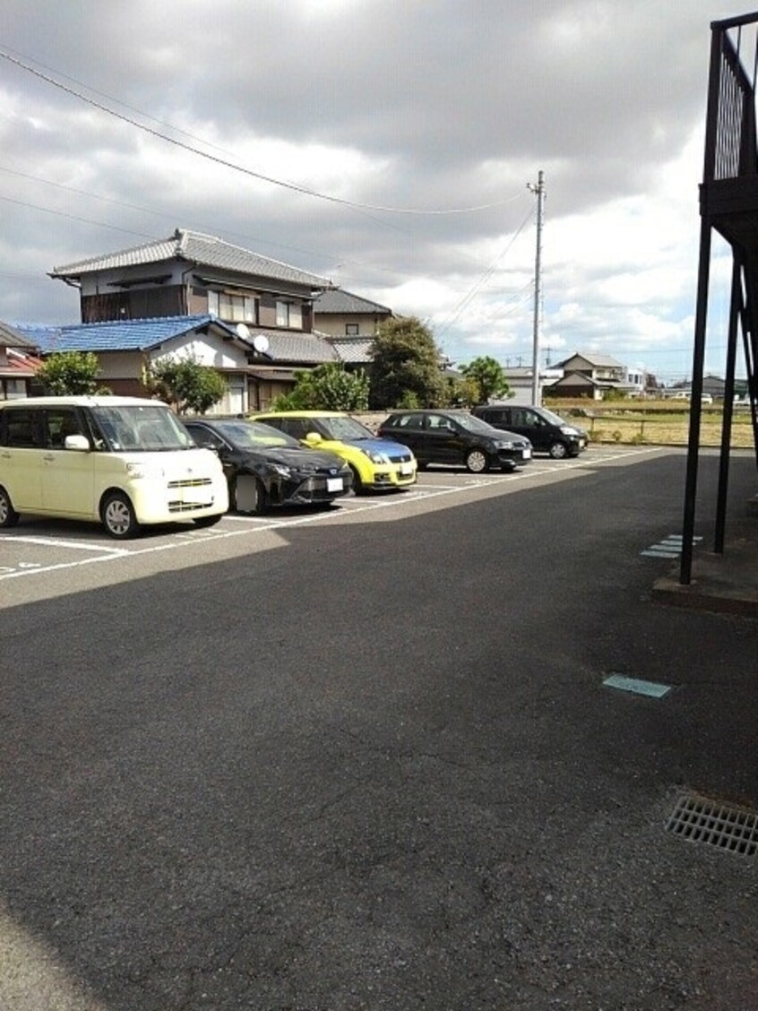 駐車場 ニューエルディム浅野