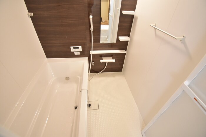 バス／シャワールーム等 ロータスⅡ B棟
