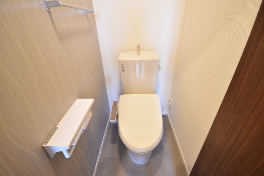 トイレ ロータスⅡ B棟