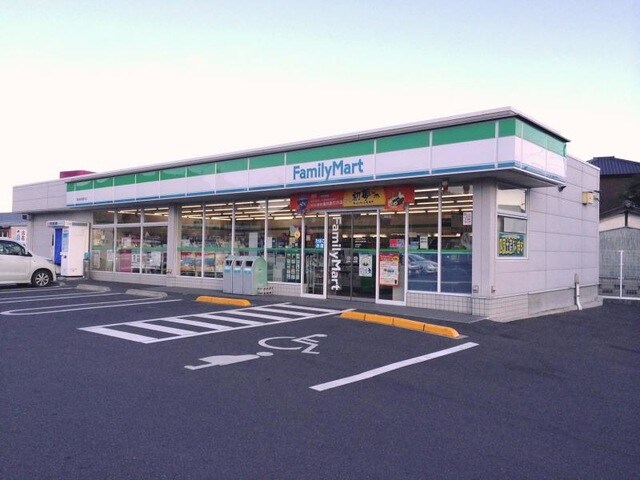 ファミリーマート 高松中央通り店 0.4km コーエギジスト