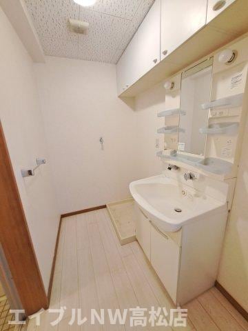  ロイヤルハイツ茜