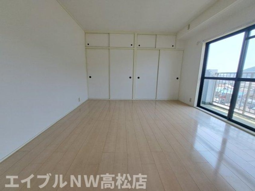  ロイヤルハイツ茜