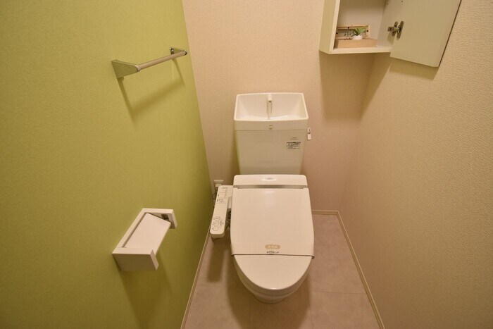 温水洗浄便座 メープルアベニュー