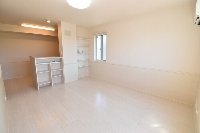 リビング メープルアベニュー