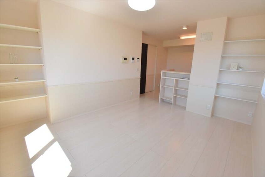 LDK13．2帖 メープルアベニュー