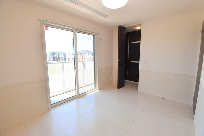 洋室6帖 メープルアベニュー