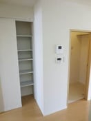  ウィステリア B棟