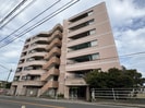 サンシャイン岡本の外観