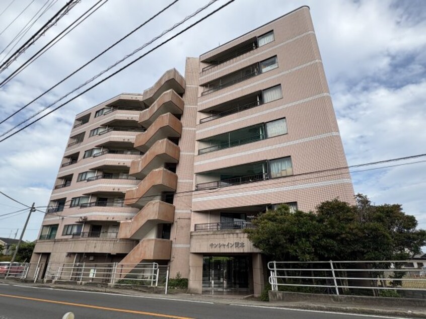  サンシャイン岡本