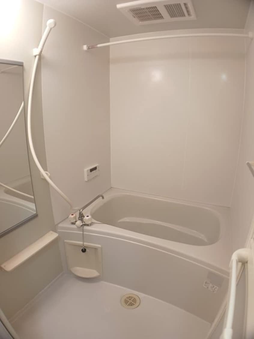 バス／シャワールーム等 サンシャインコート