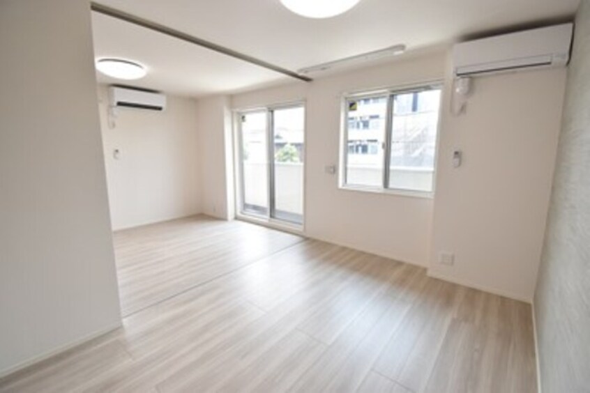 ＬＤＫ１１．４帖＋洋室６帖 グレイスフル