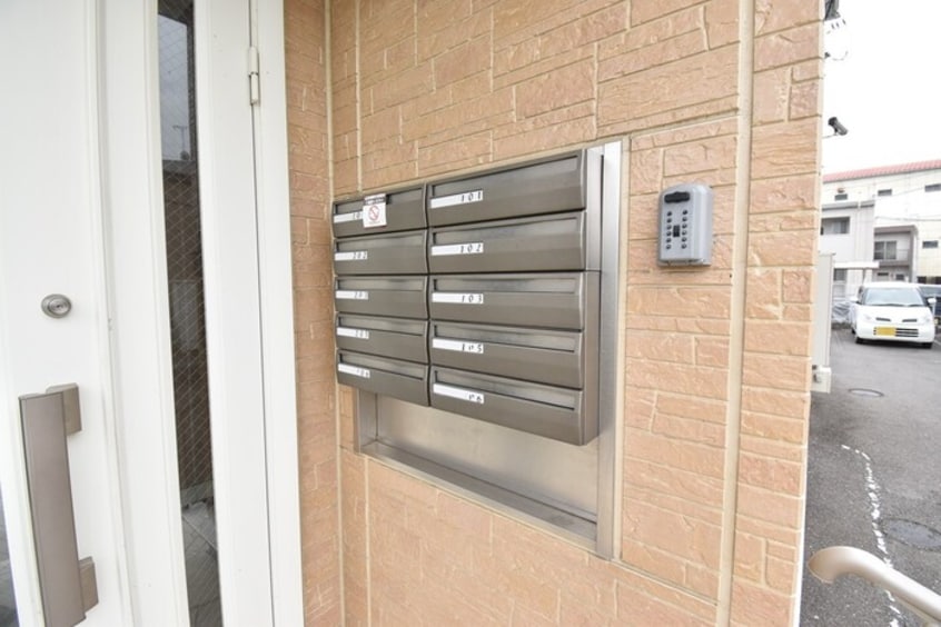 郵便ポスト プリマヴェーラ・Ｙ