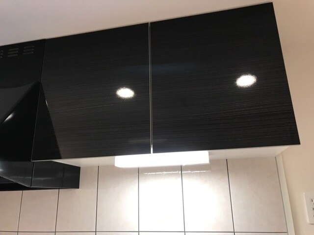 吊り収納 ユニヴァリィ高松中央