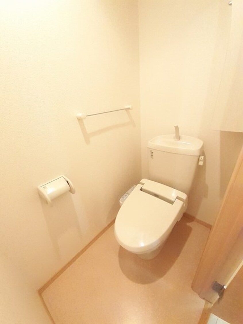 トイレ レクサス　Ｅ