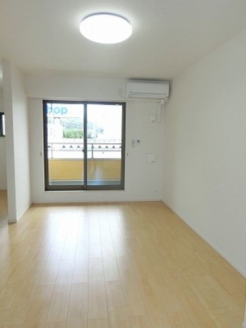 居室・リビング クラール郷東　Ａ