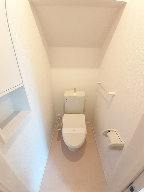 トイレ グランデ　シーナⅢ