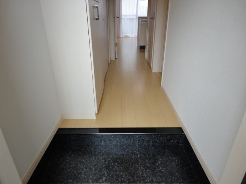 廊下 キャトルレーヴ